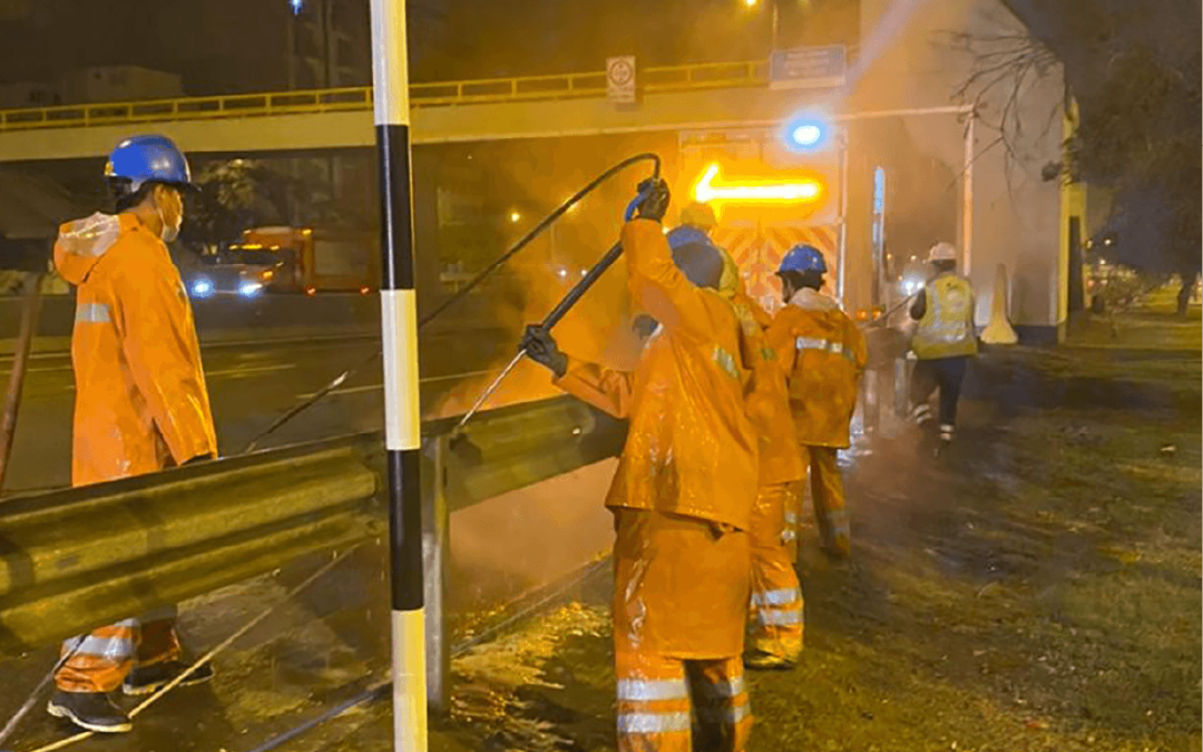Lavado de infraestructura vial